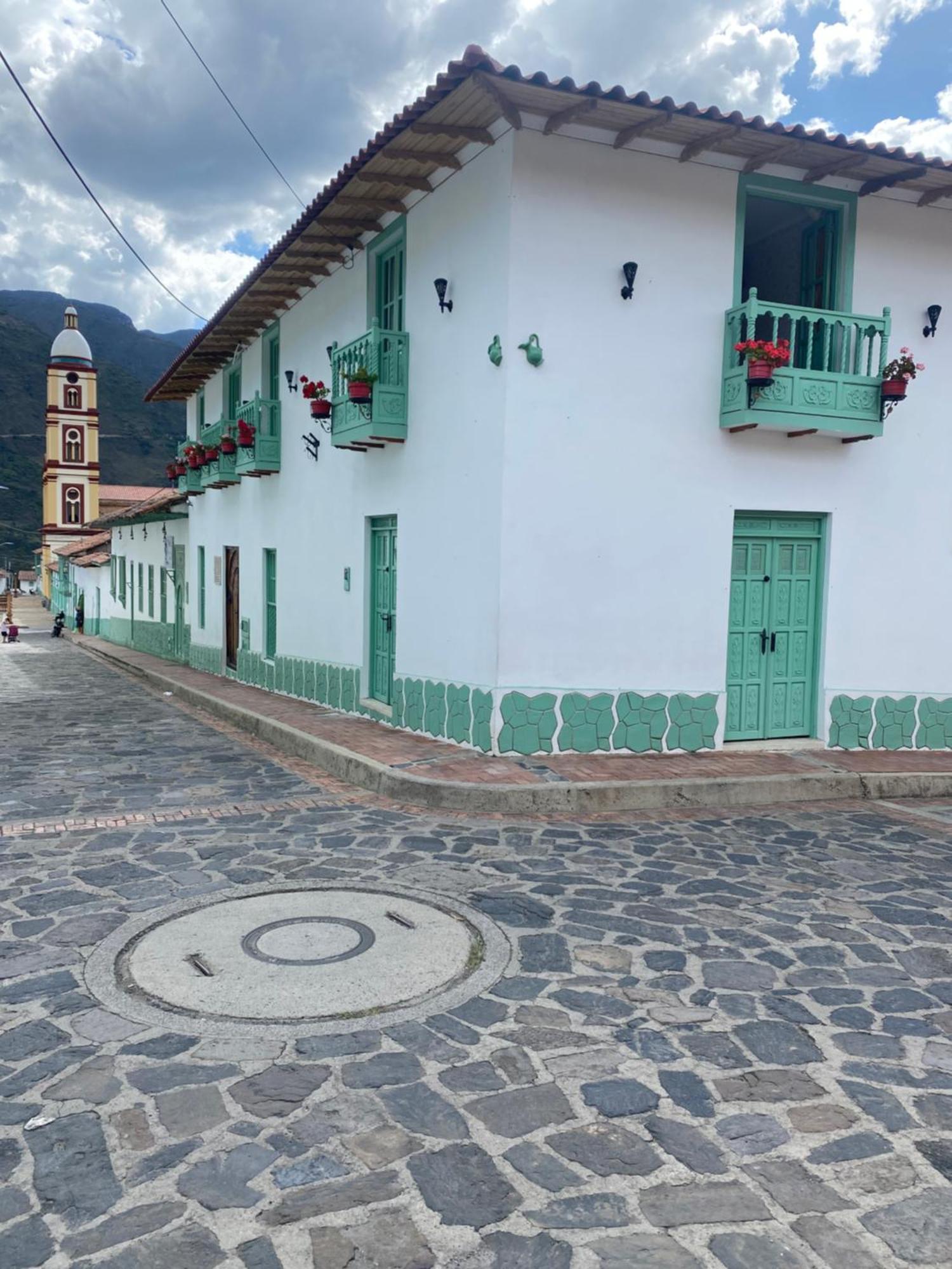 Gll Hotel El Cocuy Esterno foto